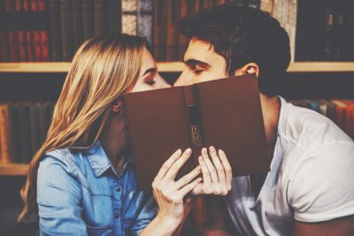 12星座【2019年の恋スポット】天秤座はリッチなホテル、山羊座は図書館！