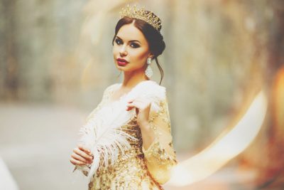 12星座【モテモテ伝説】ランキング　獅子座は種族を超えてモテる!?