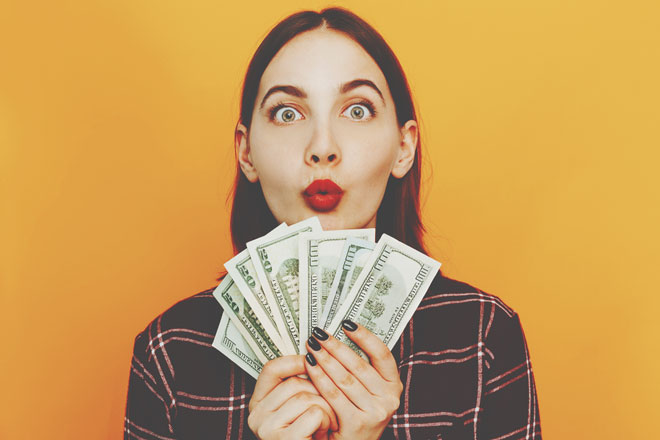 血液型【臨時収入が入ったら】あるある　B型はハマっている趣味に思う存分つぎ込む！