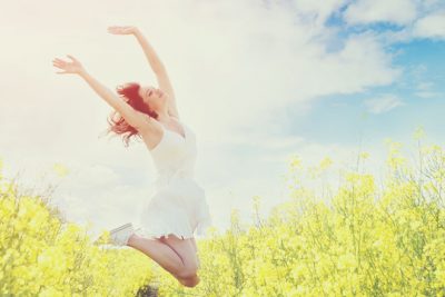 12星座【この春やってみたいこと】水瓶座は新しい世界へ踏み込んでみよう！