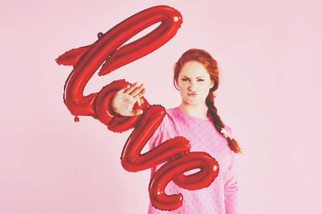 血液型【恋の弱点】あるある　A型は素直に気持ちを伝えられない、B型は押しが強すぎ！