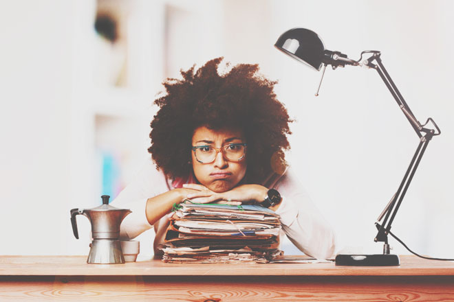 集中できない原因がわかる【心理テスト】海で響いた水音の正体は何？