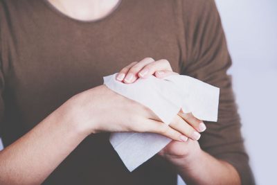 12星座【潔癖症】ランキング　乙女座は常にウェットティッシュを携帯！