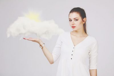 12星座【天気予報を気にする】ランキング　蟹座は家族のためにチェック！