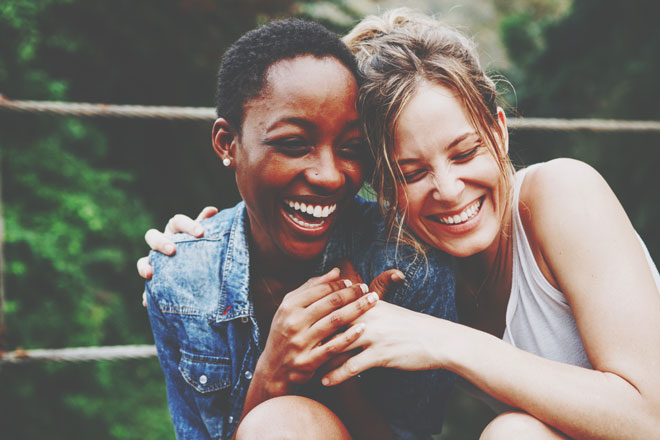 【心理テスト】イルカになってしてみたいことでわかる、幸せになるためのキーパーソン