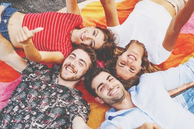 誕生日で占う【初夏に訪れる縁ある出会い】運命数3はさわやかな男性と恋が始まる予感！