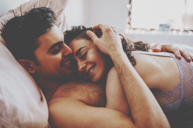 星座グループ別【エッチの傾向】蟹座・蠍座・魚座はすべてがとろけるディープなエッチ！