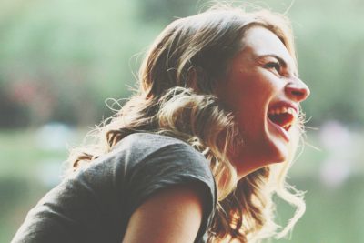 【夢占い】風の夢が暗示することとは？