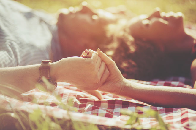 【無料占い】彼との幸せな未来を手に入れる　ずっと壊れない絆の作り方