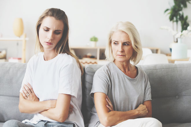 血液型【実家暮らし】あるある　O型はせっせと貯金、AB型は親と衝突!?