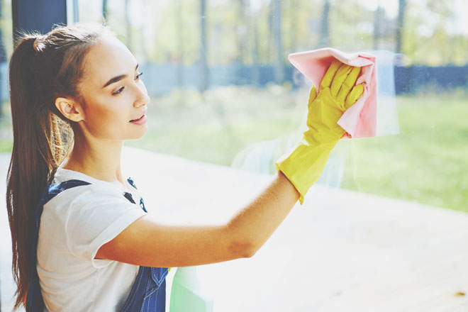 【年末開運厄払い行動】冬至に小豆を食べて邪気払い、窓ガラス掃除で祈願成就！