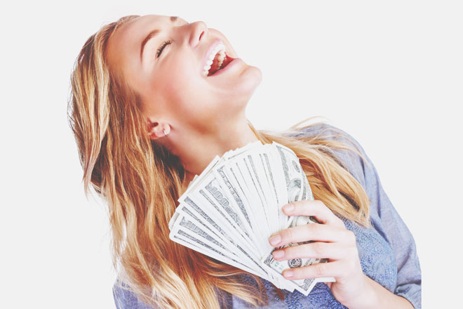 12星座別【2020年の金運】牡牛座は活躍に伴い金運も拡大、懐が潤う機会が多々ありそう！