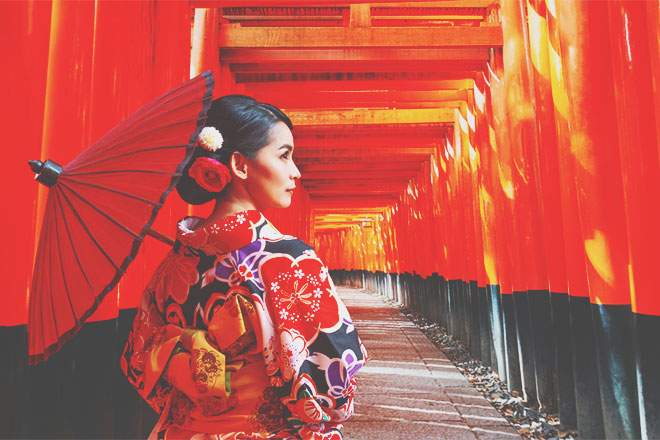 【無料占い】2021年を幸せな年に！　あなたの人生を幸福に輝かせる方法