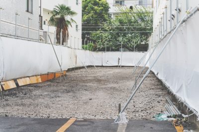 【心理テスト】空き地でわかる、つい夢中になってしまうもの