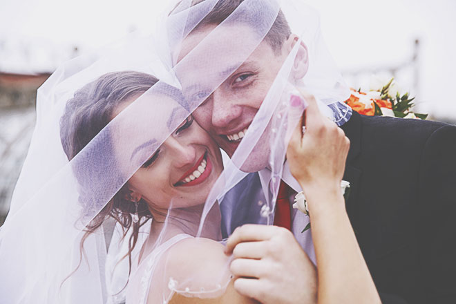 【無料占い】これが結婚後のあなた！　未来の結婚生活を星ひとみが天星術で占う