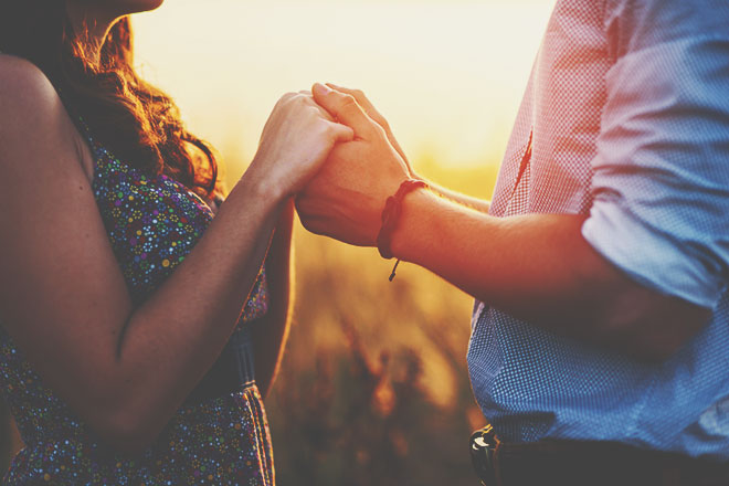 【無料占い】上地一美が占うあの人との恋模様　今、2人の心は通じ合っている？