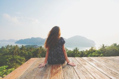 【7月の開運方位】ラッキー方位は「北西」、高台の涼しい場所で自然に触れよう！