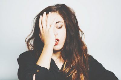 10の質問でわかる【甘え下手度】何でも自分1人で抱え込んでいませんか？