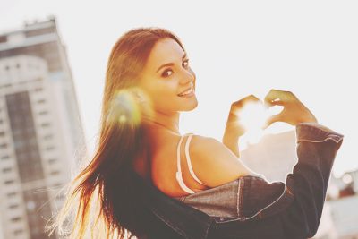 【無料占い】恋愛運も急上昇！　この夏に輝く魅力は？