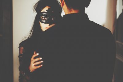 血液型【2020年夏恋カップル第13位～16位】B型女性×AB型男性は謎めいた恋になりそう!?