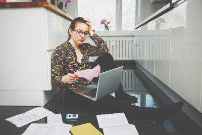 10の質問でわかる【ワーカホリック度】頭の中が「仕事仕事仕事!!」になっていませんか？