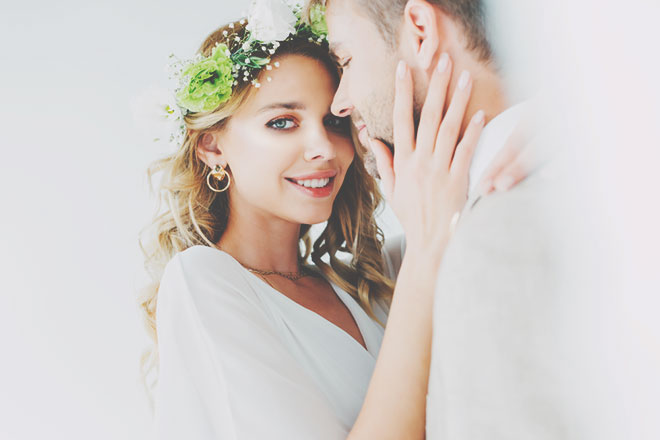 【無料占い】琉球風水志・シウマが教える「お金×結婚」開運法　『数意学』がお金に困らない結婚へと導く！