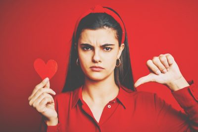 【心理テスト】穴に落ちた動物でわかる恋の失敗原因