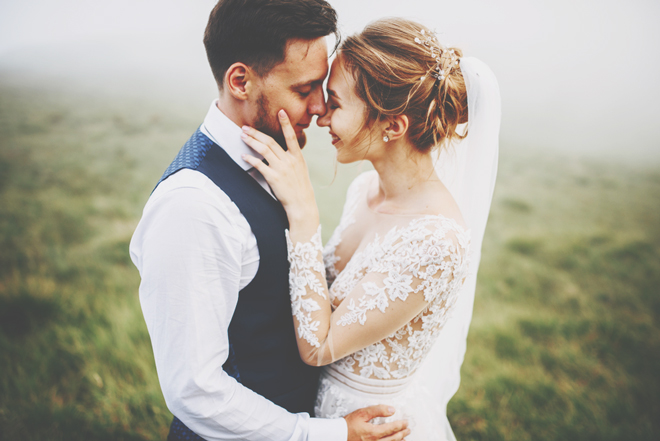 12星座【2020年残り3カ月の結婚運】山羊座は自ら動いて赤い糸を結んで！