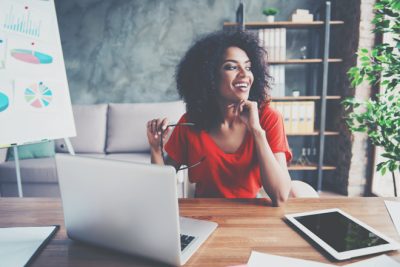 12星座【2020年残り3カ月の仕事運】蠍座は仕事への「好き」が自信につながる！