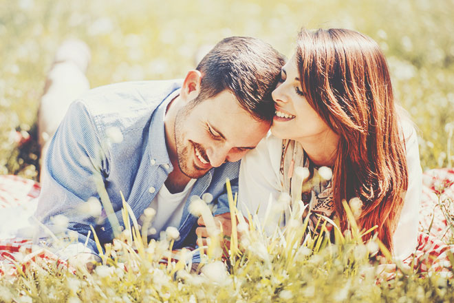 【無料占い】まさに理想の相手！　あなたが運命の人と出会う日を占う