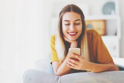 12星座【リモラブ】ランキング　水瓶座にとって普通の恋は邪道、SNS恋愛は大いにあり！