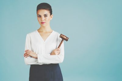 12星座【白黒はっきり】ランキング　天秤座は12星座界の裁判長！