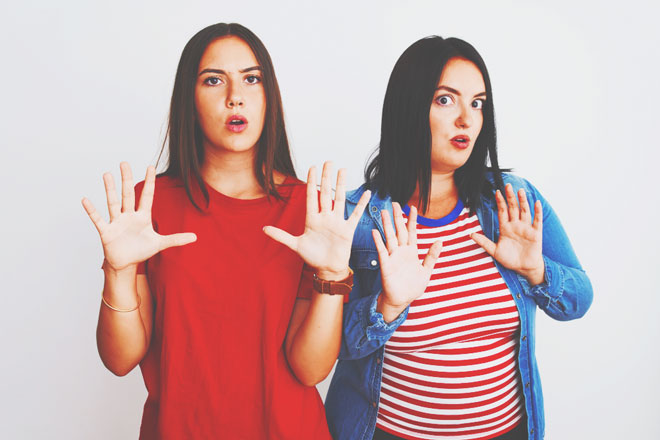 【手相占い】運命線でわかる、あの人の性格　くっきりまっすぐの人はマイペースで個性的！