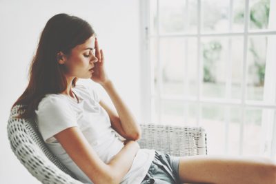 血液型【疲れたとき】あるある B型は1人になりたがる、O型は毒を吐き始める!