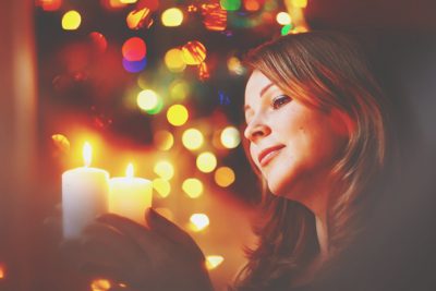 星座グループ別【幸運パワーを高める方法】火の星座は炎を見つめて！