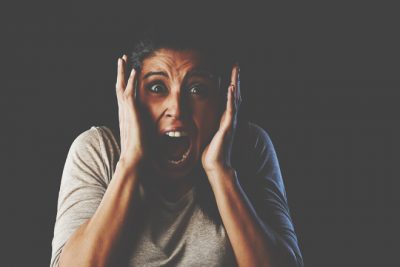 【夢占い】怖い夢が暗示することとは？