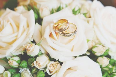 【2021年1月の開運壁紙】恋愛運は「指輪」、仕事運は「神社」の画像で運気アップ！