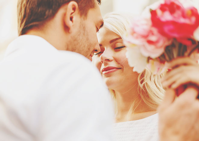 【無料占い】水晶玉子の寿ゾーン占いで読み解く2021年の恋模様　あなたの恋愛運は？