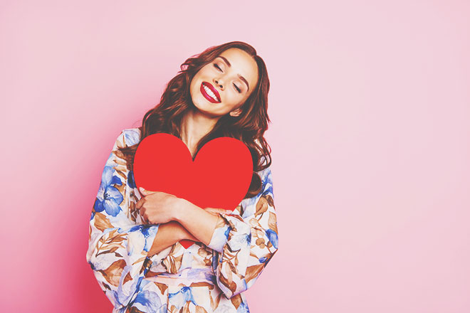 【無料占い】この先恋愛運が高まる時期はいつ？　出会いやモテ期、運命の恋はやってくる!?