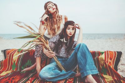 生まれた日でわかる【似合うオシャレ】27日生まれはエスニックファッション！