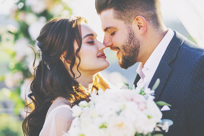 星ひとみが天星術で占う2021年下半期の結婚運　あなたが結婚する可能性は？【無料占い】