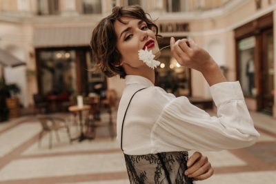 「六白金星」は完璧主義で常に全力投球？　性格、恋愛傾向、相性、運勢