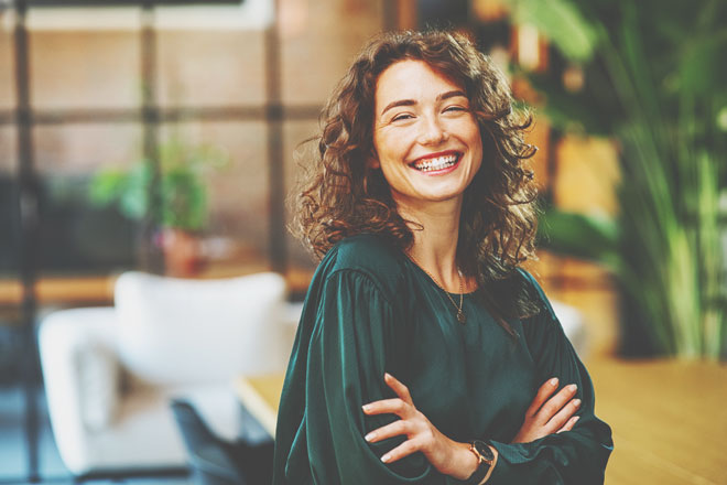 【無料占い】星ひとみが占う、あなたの未来。5年後、あなたはどこで、誰と、何をしている？