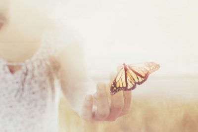 【無料占い】アイビー茜が導く！　ルナモンスターで見るあなたの本質