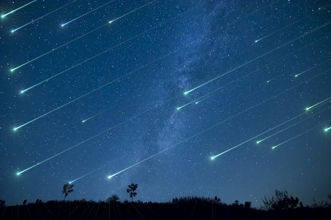 スーパームーン、皆既月食、流星群……2022年の天体ショーまとめ