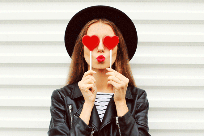 恋愛占い | 姓名判断であなたの恋愛傾向と恋人になる人の名前がわかる！【無料占い】