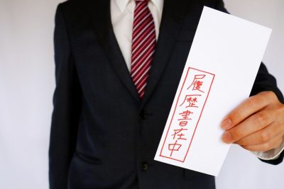 暴露数「11」を持つ人はバイト面接に落ちる？　最強占い師がアルピー平子を占う