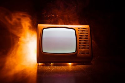 とろサーモン久保田が再び炎上!?「4年間、地上波は無理」暮れの酉がズバリ占う！