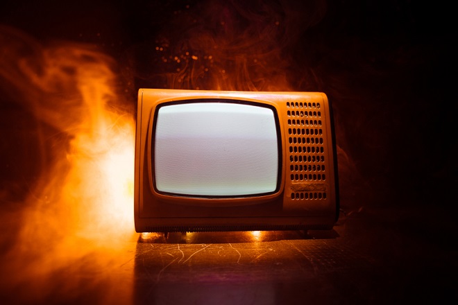 とろサーモン久保田が再び炎上!?「4年間、地上波は無理」暮れの酉がズバリ占う！