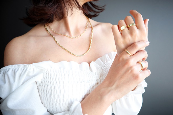 指輪で「金運」が上がる？ 　人気占い師・斗弥が教える「爆買い」防止のコツ